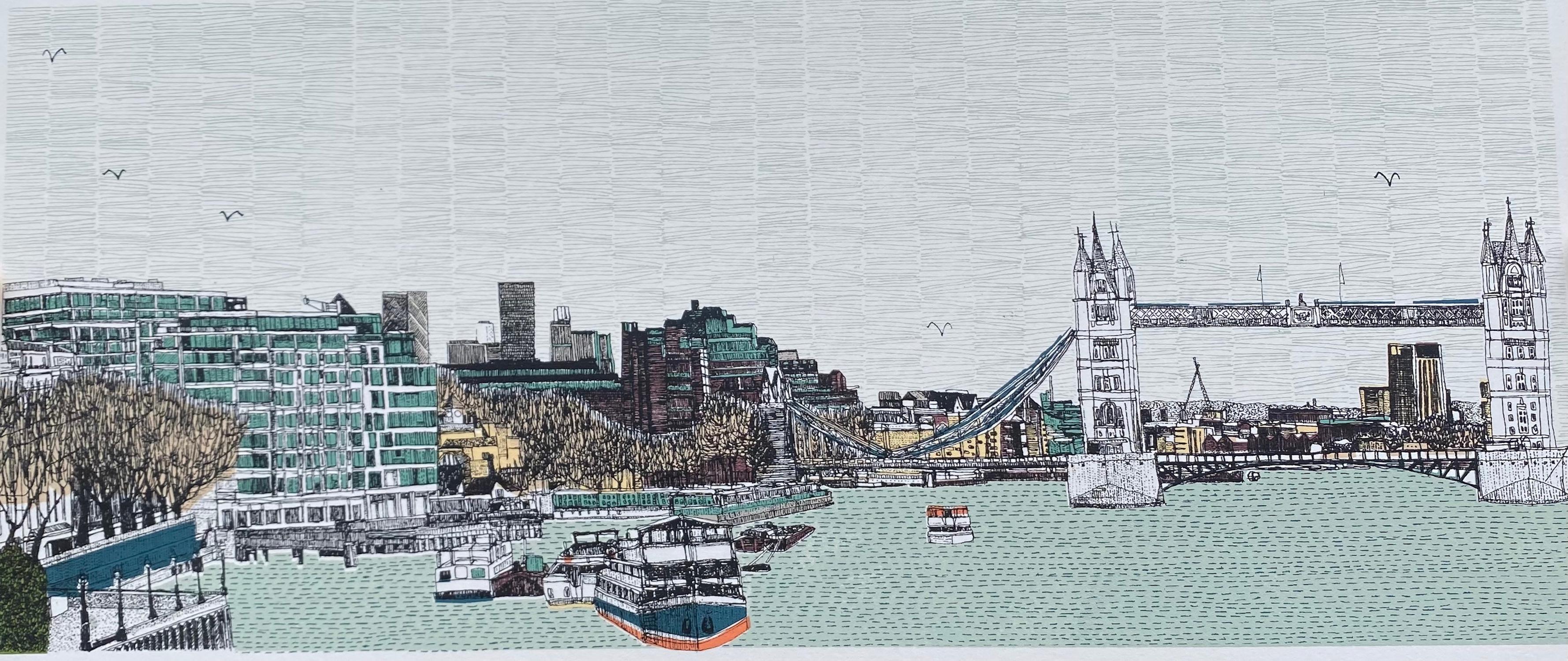 Petite Pano Tower Bridge